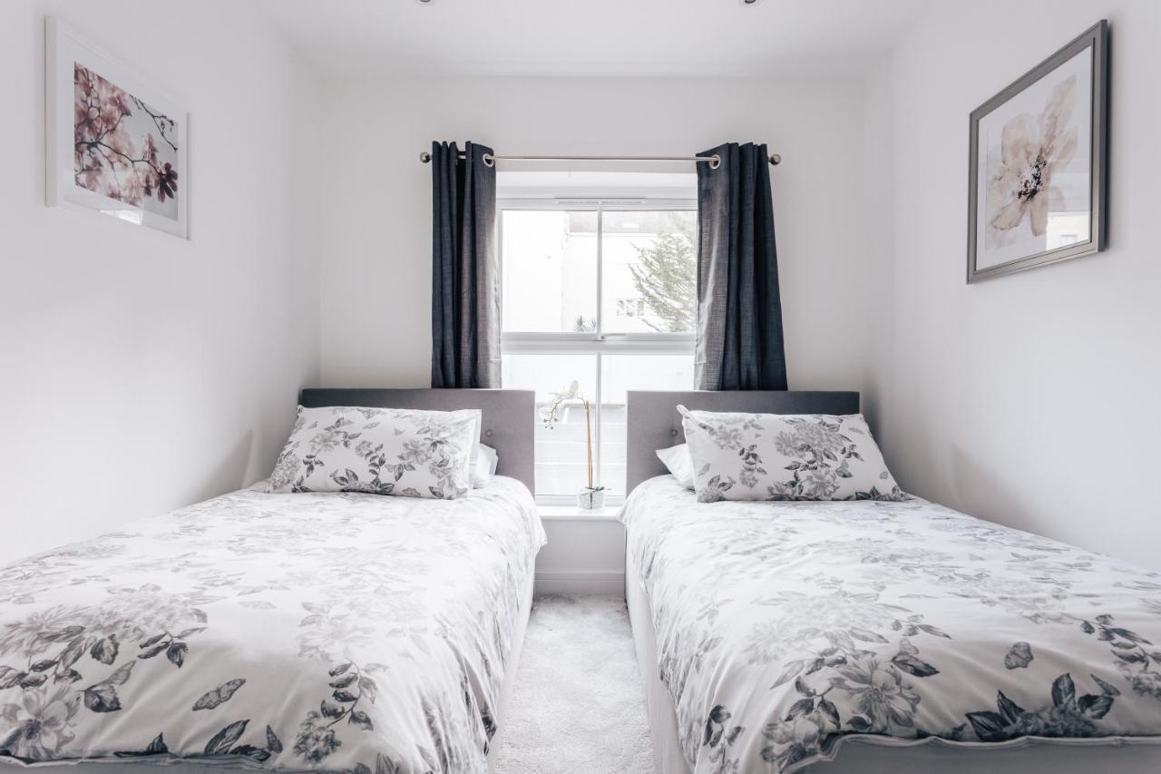 בורנמות' Contemporary Two Bedroom Duplex - Secluded Residence With Parking In A Prime Central Location מראה חיצוני תמונה